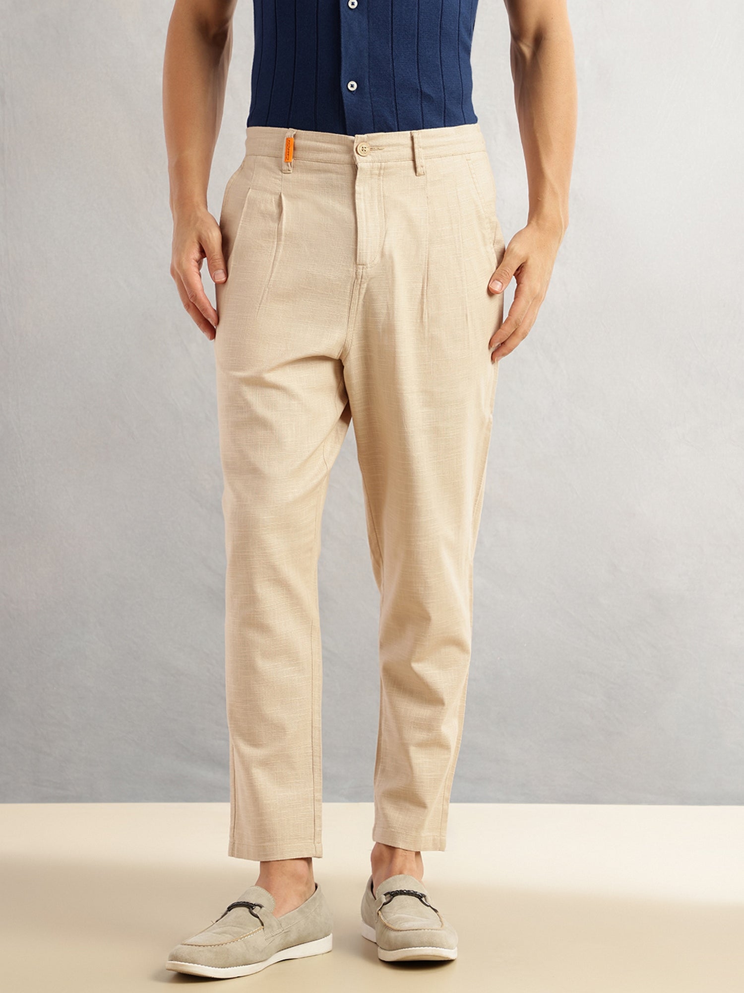 Thomas Scott Men Beige Regular Fit Mid-Rise Solid 100% Cotton Pleated Design Woven Trouser