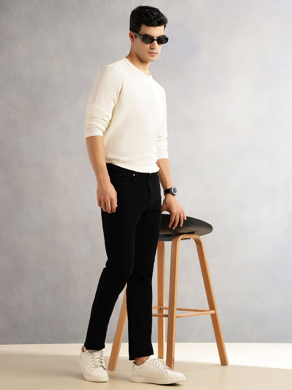 Thomas Scott Men Black Regular Fit Mid-Rise 5 Pockets Gabbar Corduroy Chinos Trouser