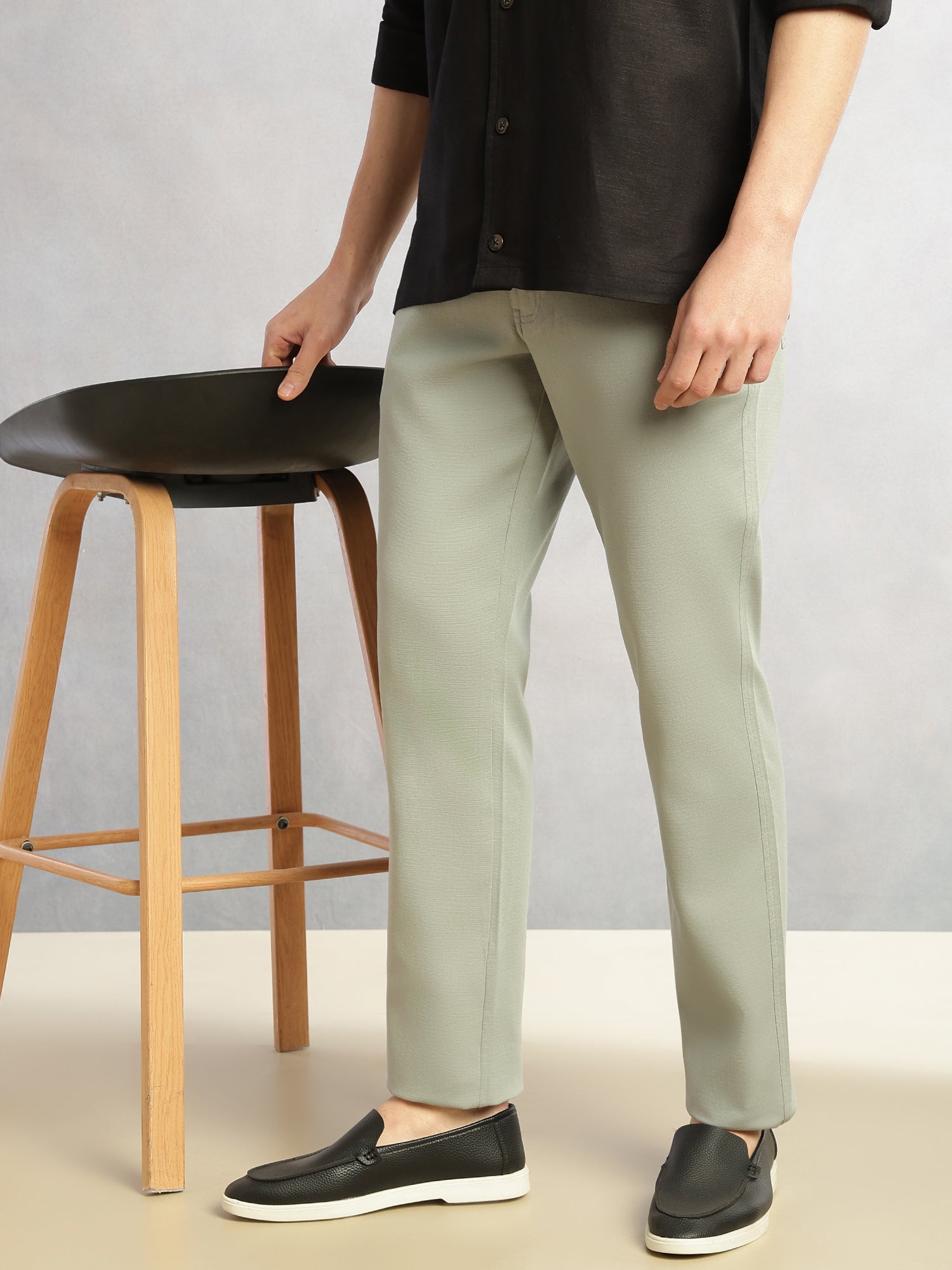 Thomas Scott Men Sea Green Cricket Club Collection Straight Fit Mid-Rise Solid Woven Chinos Trouser