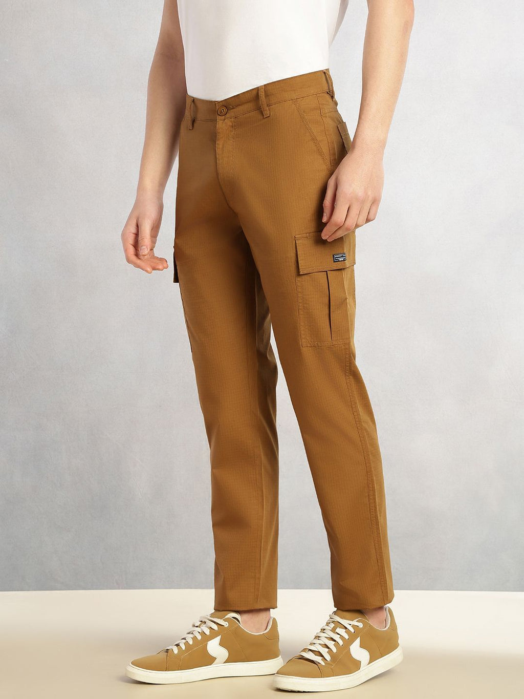 Brown Cricket Club Collection Relaxed Fit Mid-Rise 100% Cotton Woven Cargo Trouser For Men