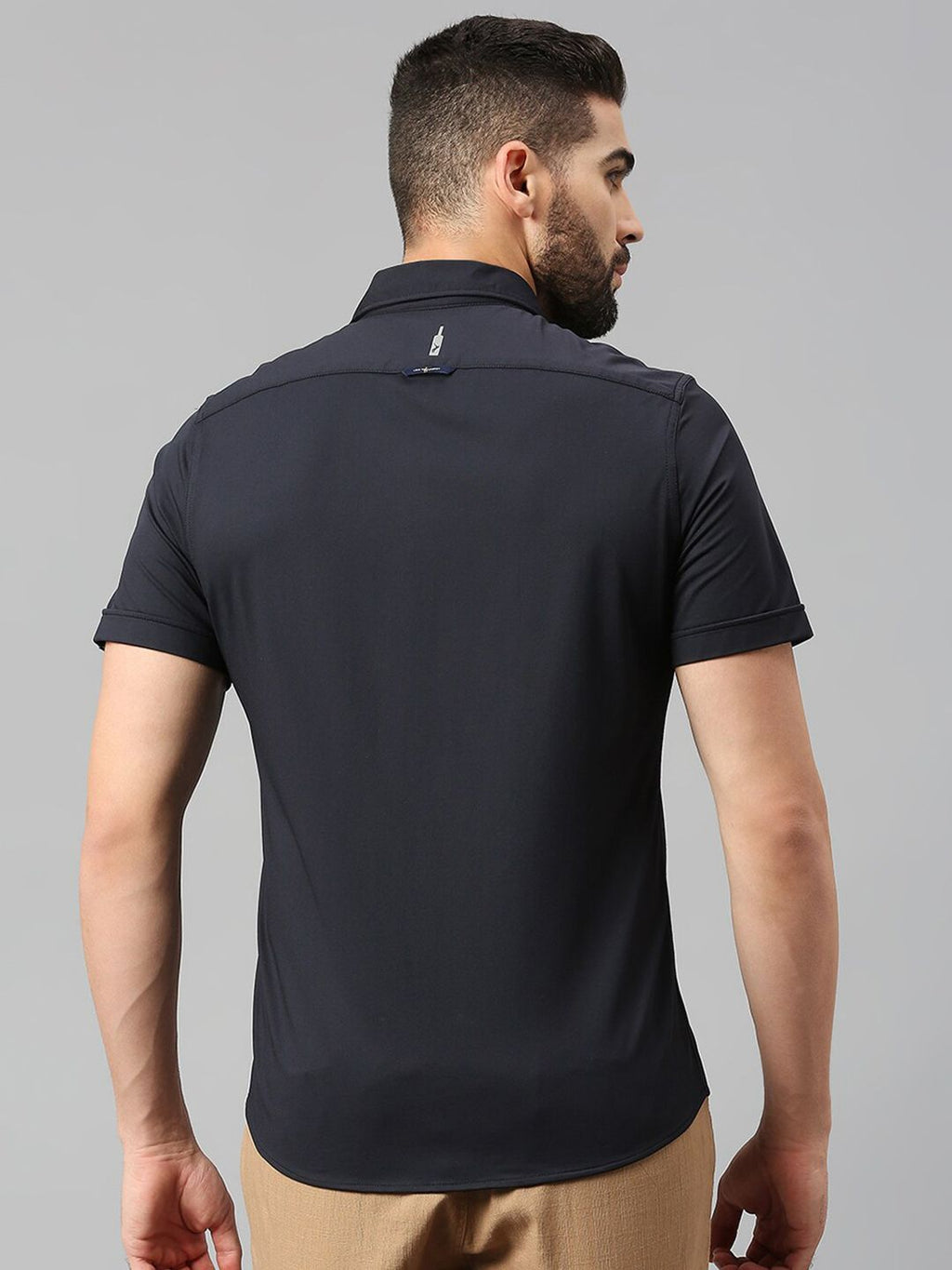 Thomas Scott Men Jet Navy Classic Slim Fit Short Sleeves Cutaway Collar Solid 4 Way Stretch Knitted Casual Shirt