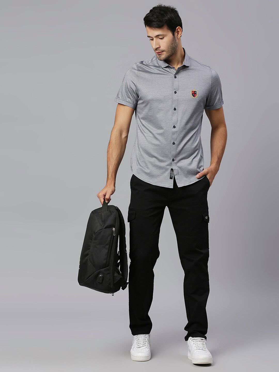 Thomas Scott Men Grey Classic Slim Fit Short Sleeves Spread Collar Solid Knitted Casual Shirts