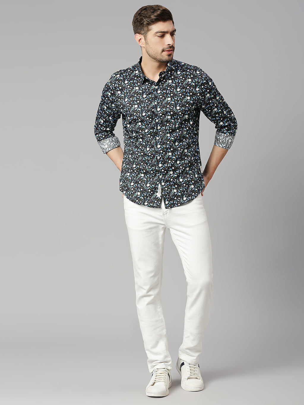 Thomas Scott Men Zed  Black Classic Slim Fit Long Sleeves Spread Collar Floral Printed Cotton Casual Shirt