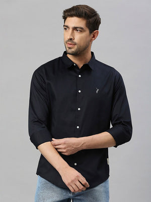 Navy Classic Slim Fit Long Sleeves Spread Collar Solid Casual Shirt For Men
