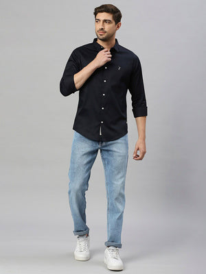 Navy Classic Slim Fit Long Sleeves Spread Collar Solid Casual Shirt For Men