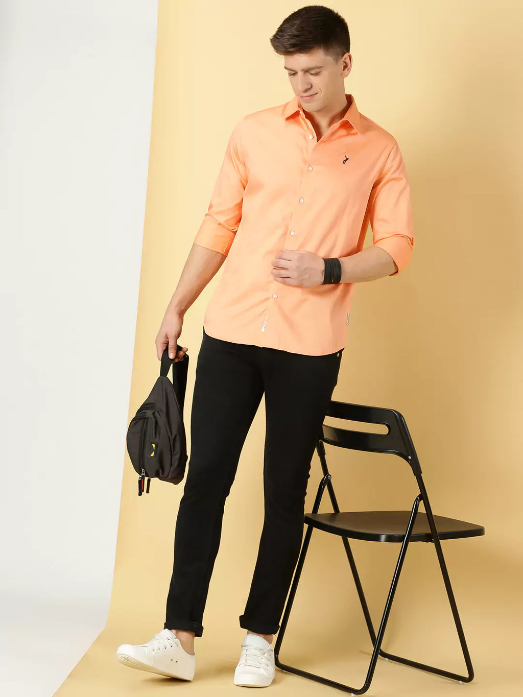 Thomas Scott Men Classic Slim Fit Spread Collar Casual Shirt