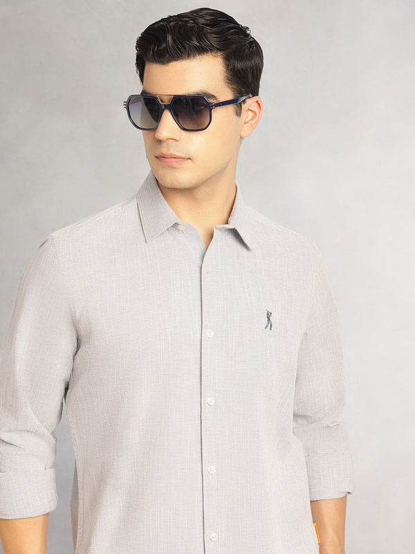 Grey Cricket Club Collection Slim Fit Long Sleeves Spread Collar Pinstripes Cotton Linen Casual Shirt For Men
