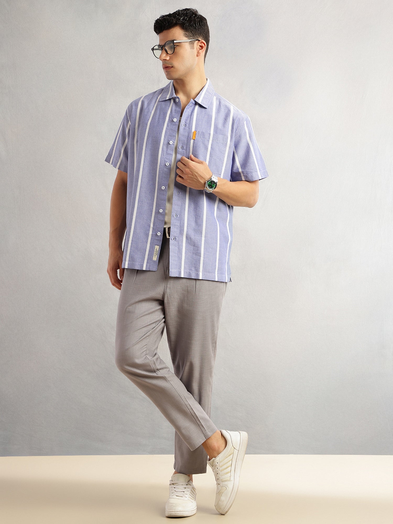 Thomas Scott Men Blue Oversized Fit Short Sleeves Cuban Collar Vertical Stripes 100% Collar Oxford Casual Shirt