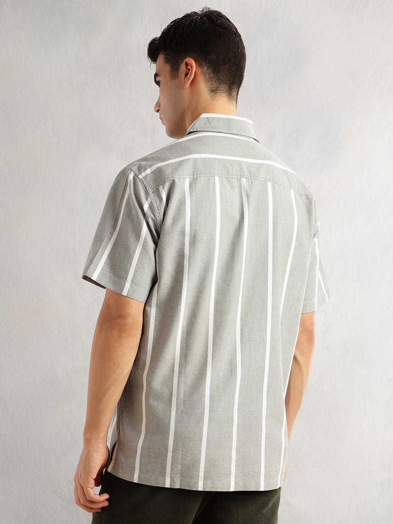 Thomas Scott Men Green Oversized Fit Short Sleeves Cuban Collar Vertical Stripes 100% Collar Oxford Casual Shirt