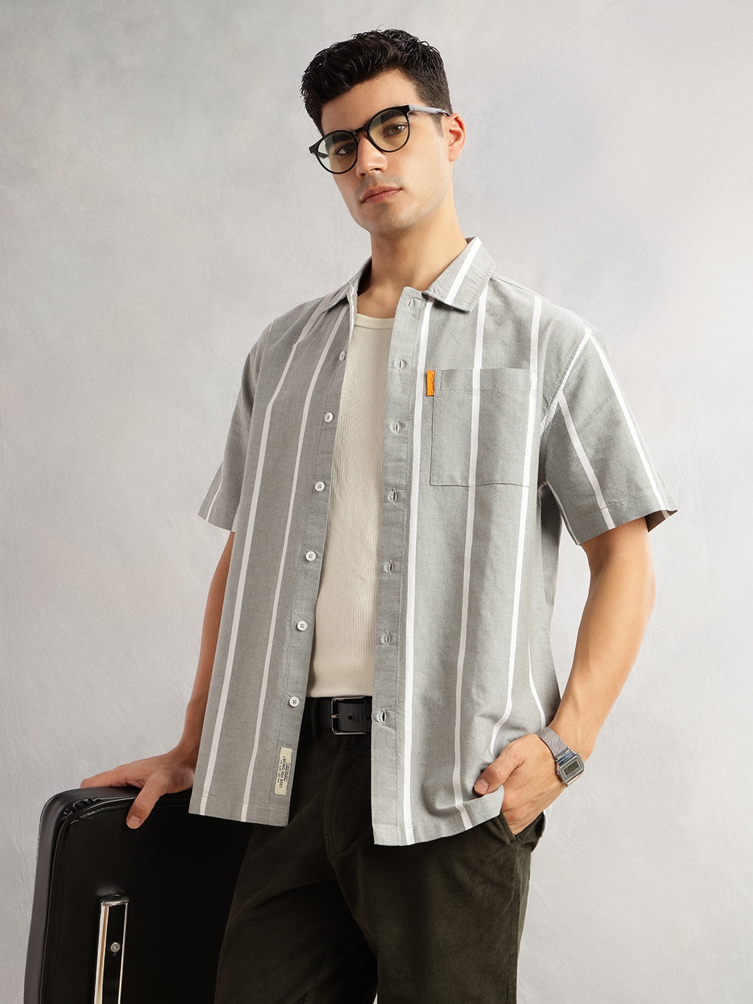 Thomas Scott Men Green Oversized Fit Short Sleeves Cuban Collar Vertical Stripes 100% Collar Oxford Casual Shirt