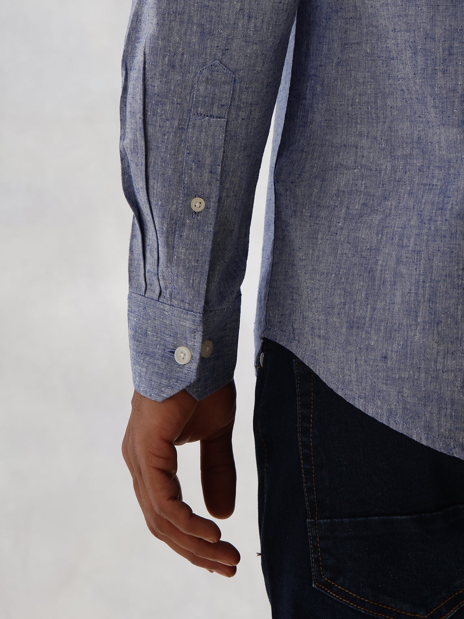 Thomas Scott Men Blue Cricket Club Collection Slim Fit Long Sleeves Spread Collar Solid Cotton Linen Shirt
