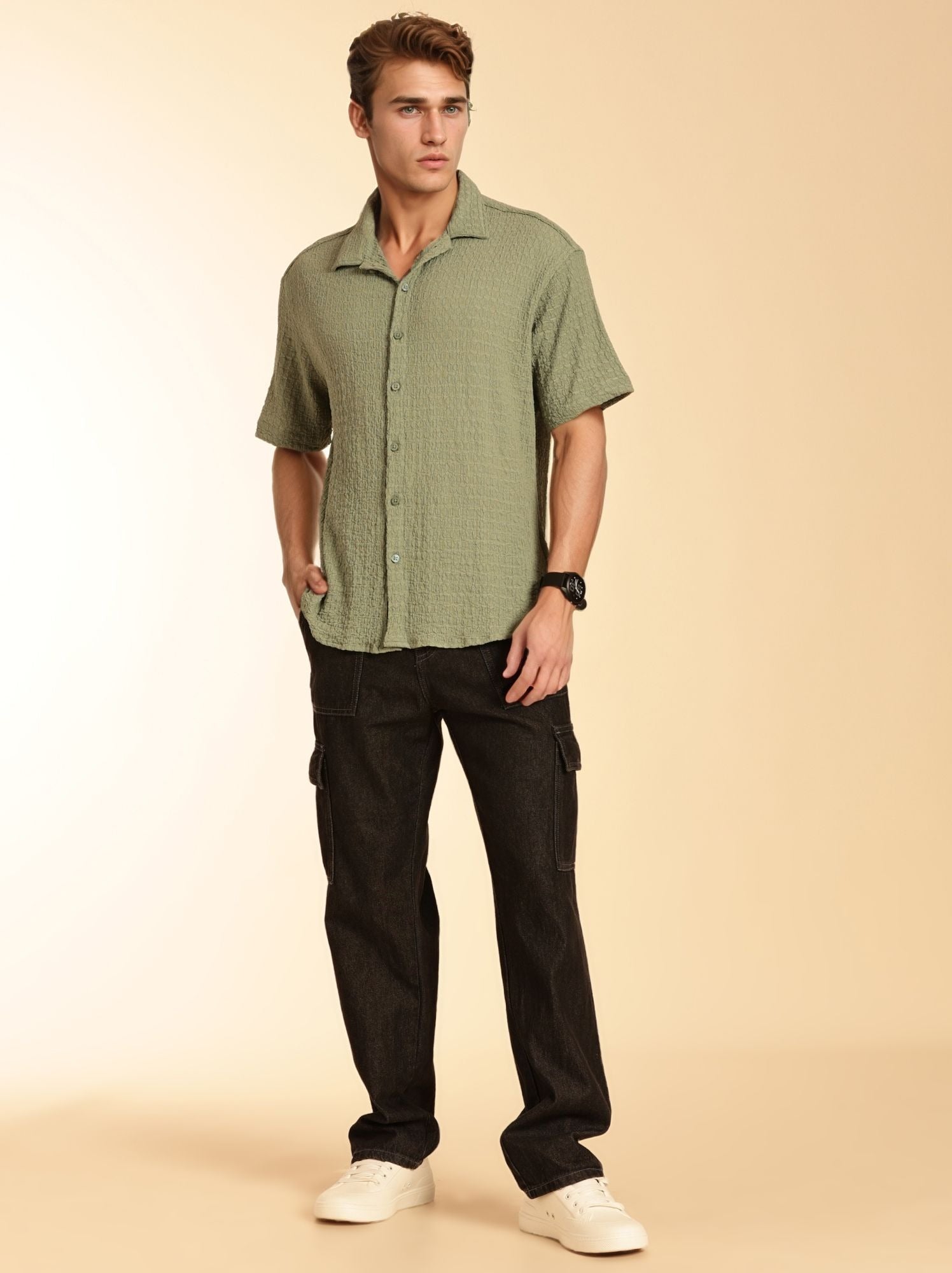 Thomas Scott Men Green Regular Fit Short Sleeves Cuban Collar Seersucker Shirt