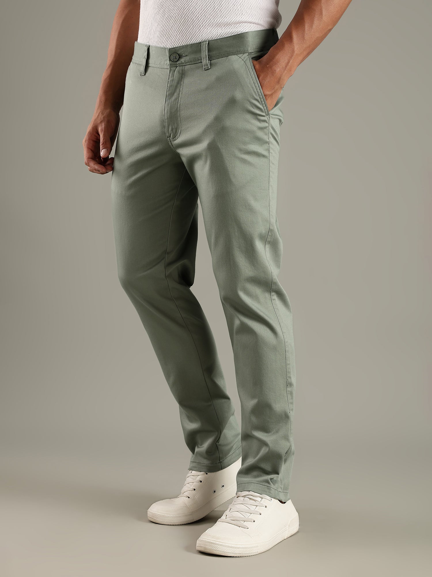 Thomas Scott Men Olive Straight Fit Mid-Rise Solid Chinos Trouser