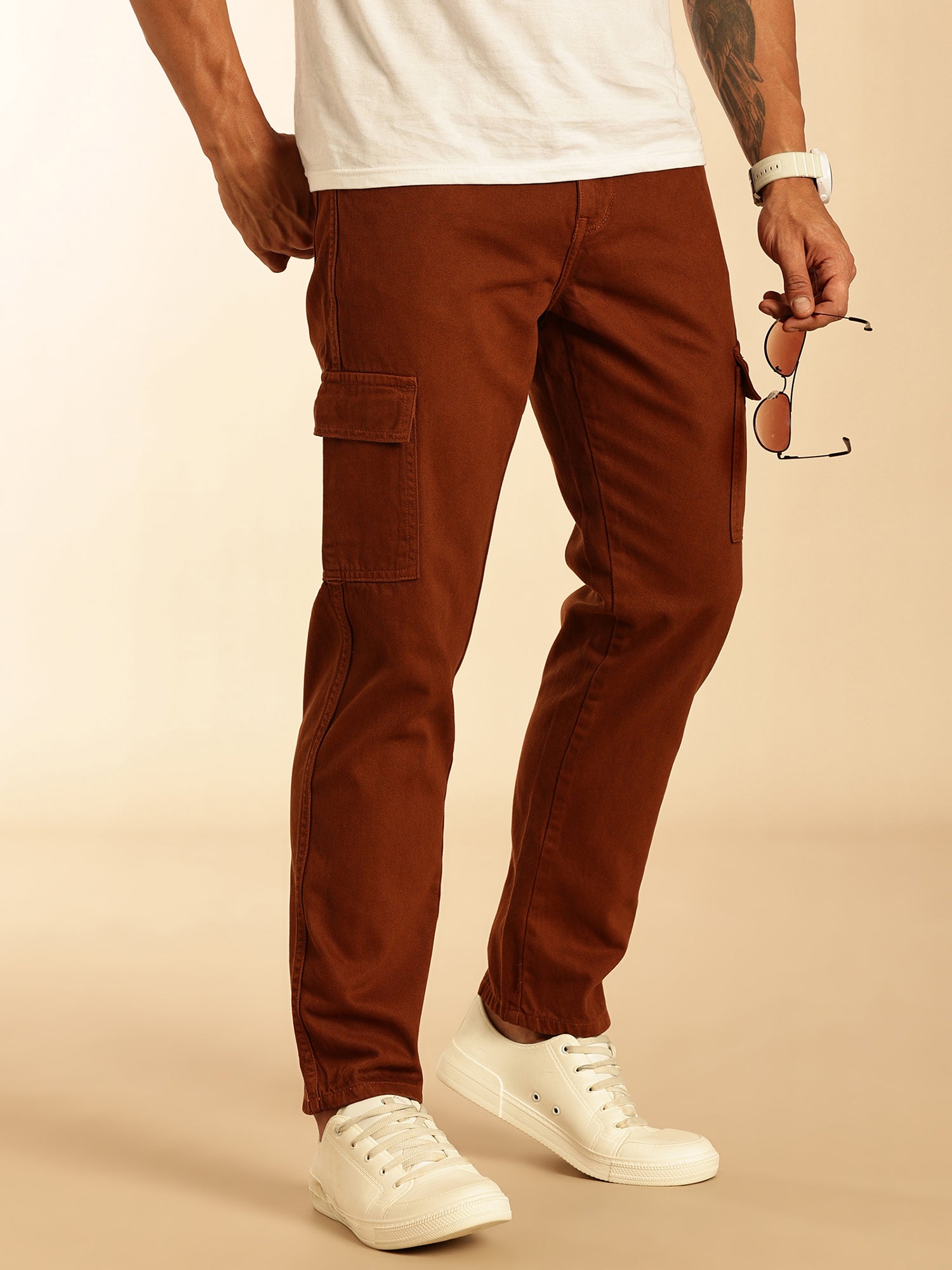 Thomas Scott Men Dark Brown Loose Fit Mid-Rise Non Stretchable Cargo Jeans