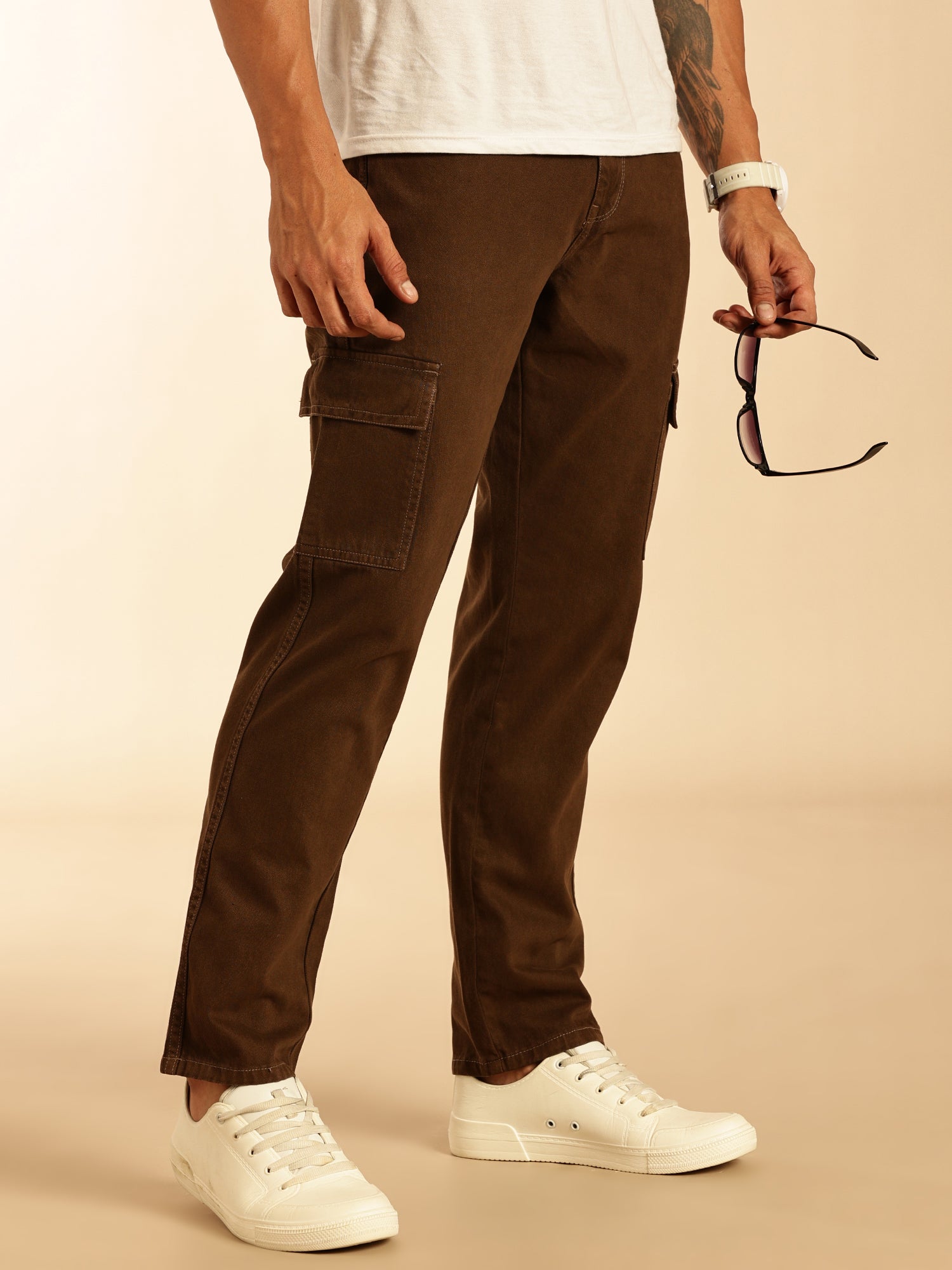 Thomas Scott Men Brown Loose Fit Mid-Rise Non Stretchable Cargo Jeans