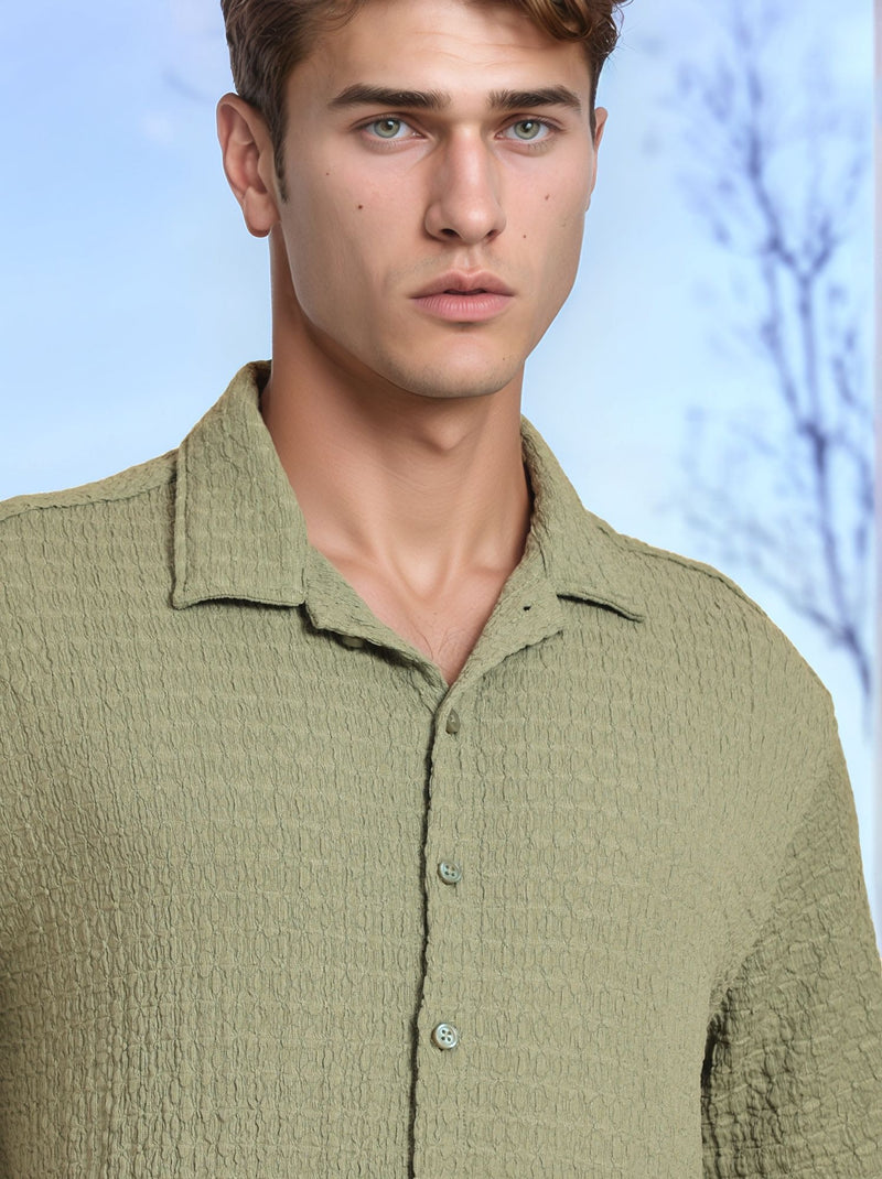 Thomas Scott Men Green Regular Fit Short Sleeves Cuban Collar Seersucker Shirt