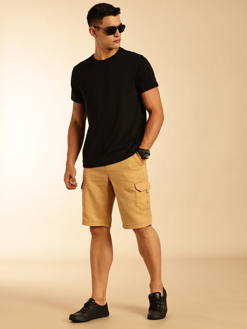 Thomas Scott Men Khaki Straight Fit Mid Rise Solid Cargo Shorts