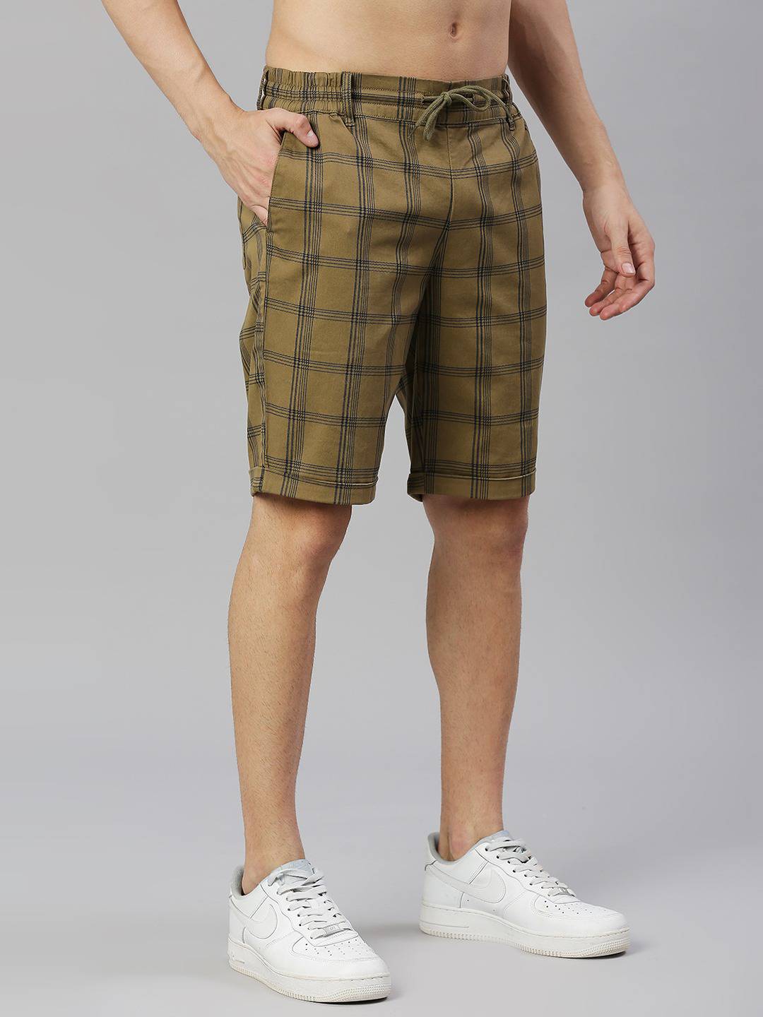Thomas Scott Men Checked Mid-Rise Slim Fit Shorts