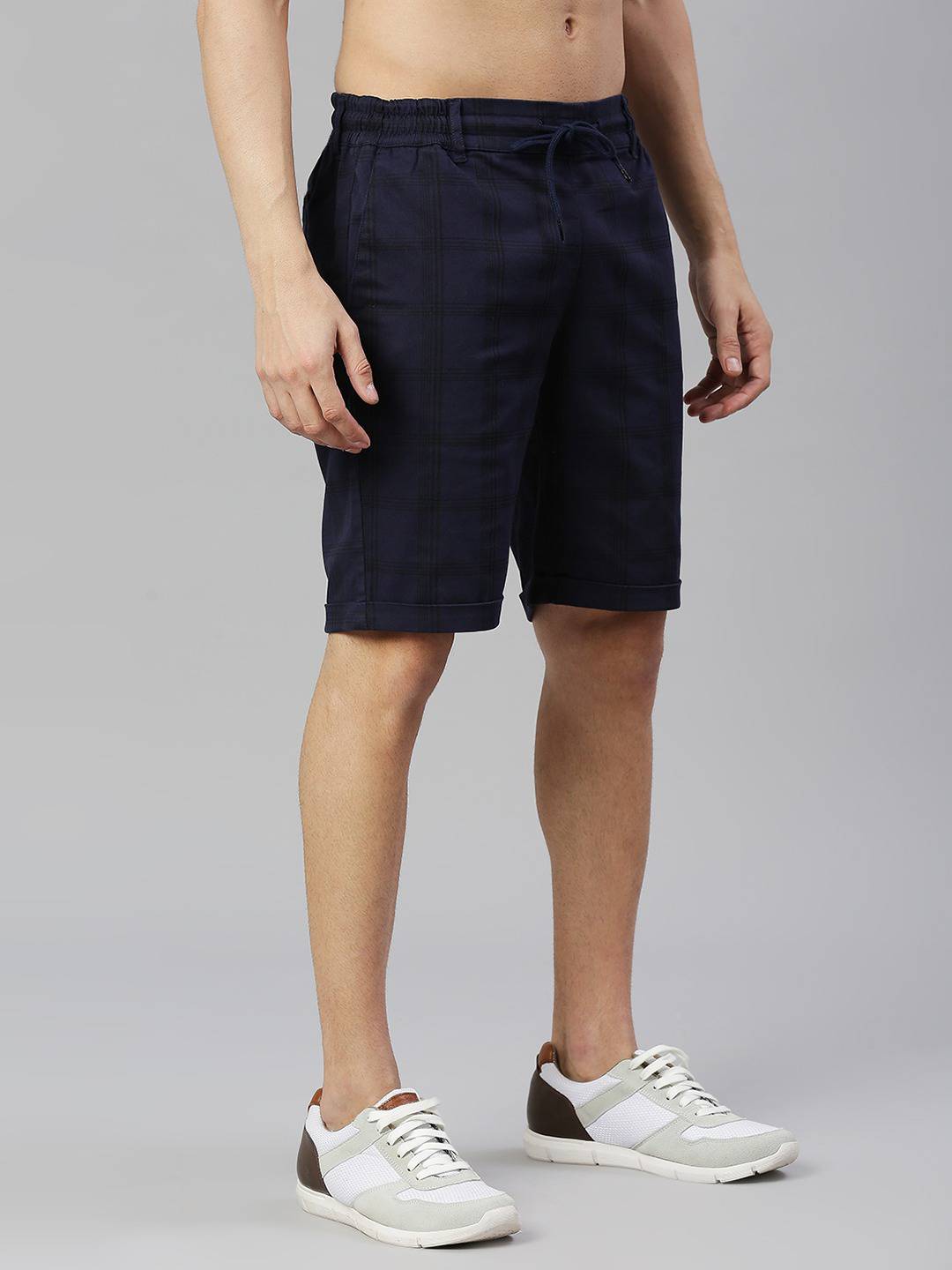 Thomas Scott Men Checked Mid-Rise Slim Fit Sports Shorts