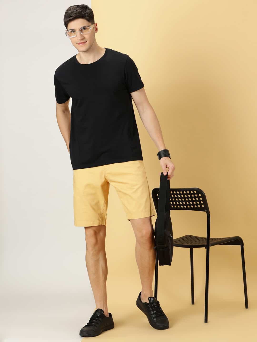 Thomas Scott Men Mid-Rise Shorts
