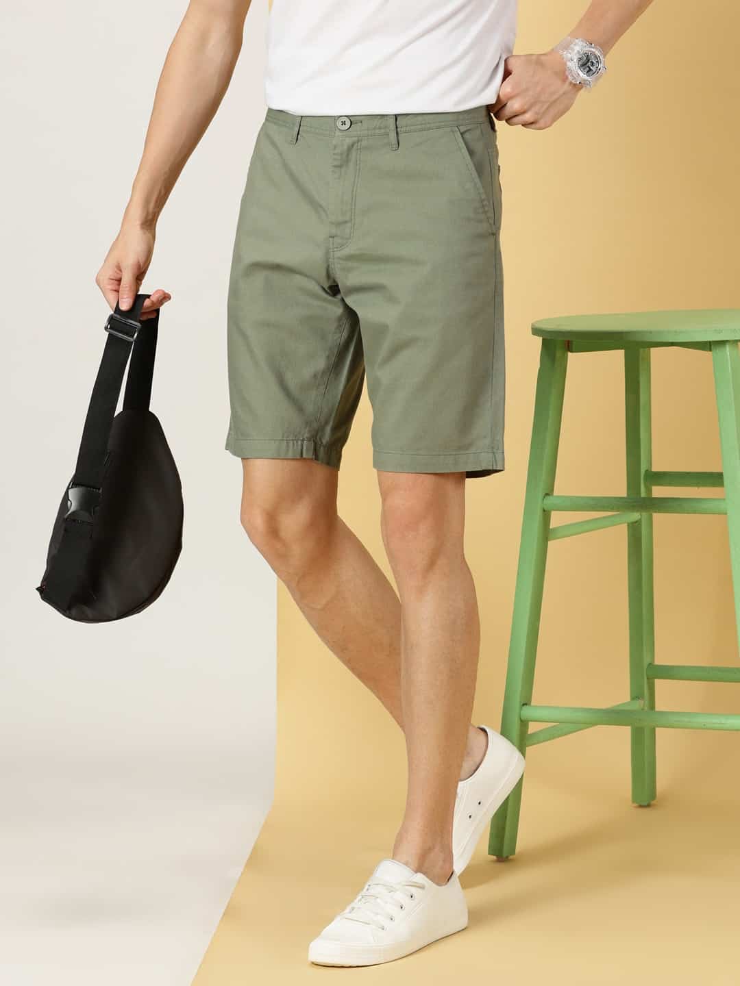 Thomas Scott Men Mid-Rise Shorts