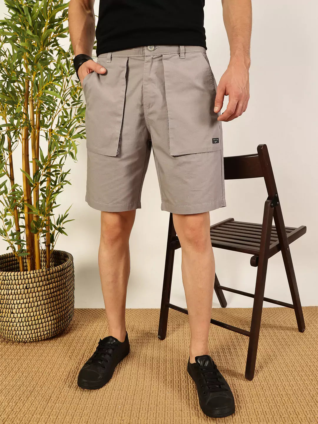 Thomas Scott Men Solid Regular Fit Mid-Rise Shorts