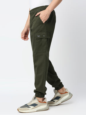 Thomas Scott Men Comfort Mid-Rise Easy Wash Cargo Trousers