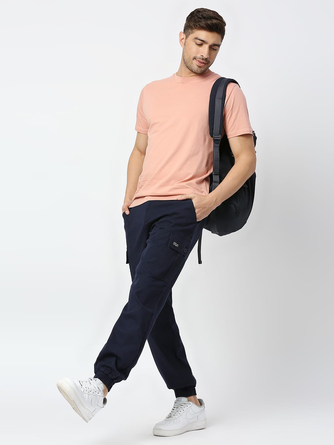Thomas Scott Men Comfort Mid-Rise Easy Wash Cargo Trousers