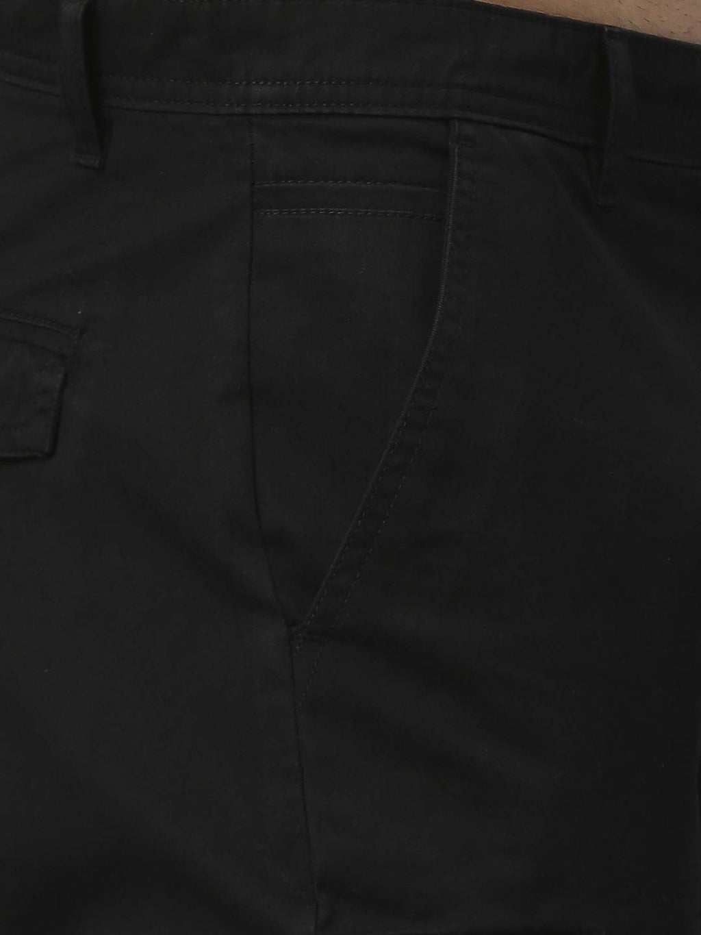 Thomas Scott Men Mid-Rise Smart Slim Fit Easy Wash Cargos Trousers