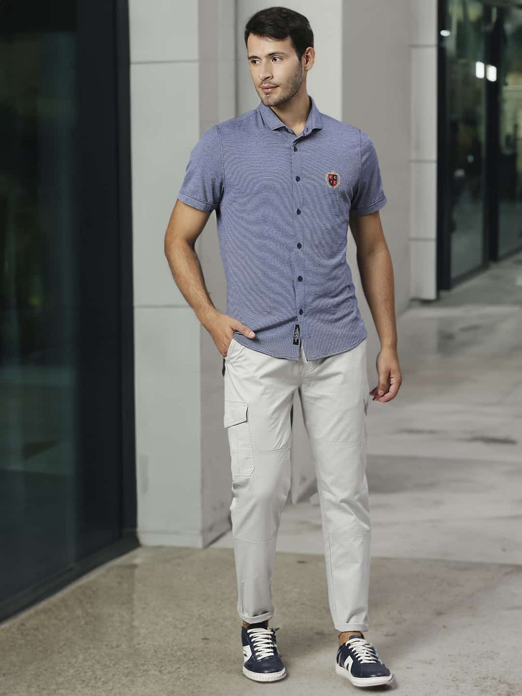 Thomas Scott Men Smart Slim Fit Easy Wash Cargos Trousers