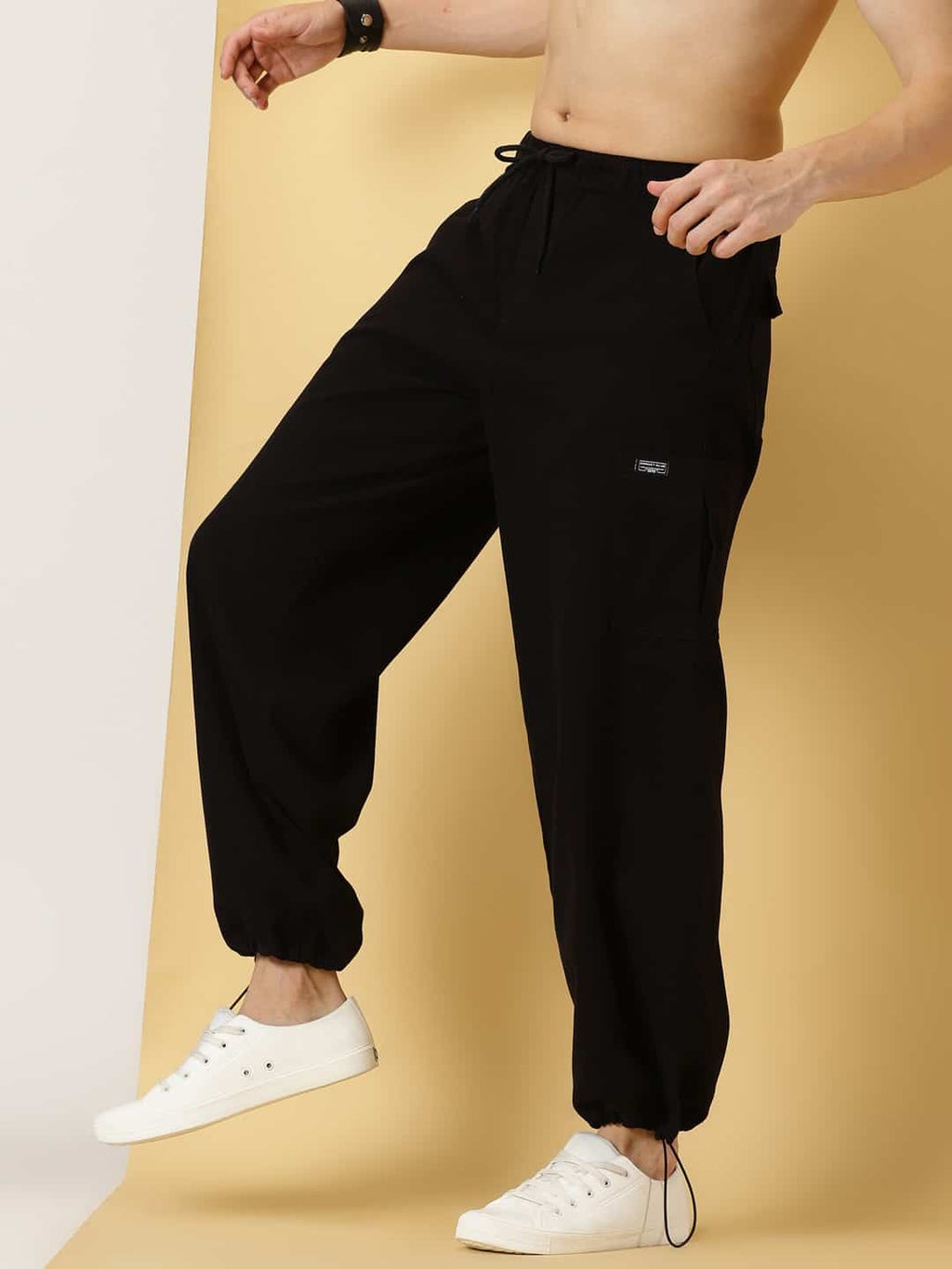 Thomas Scott Men Parachute Loose Fit Mid Rise Pure Cotton Cargo-Style Trousers