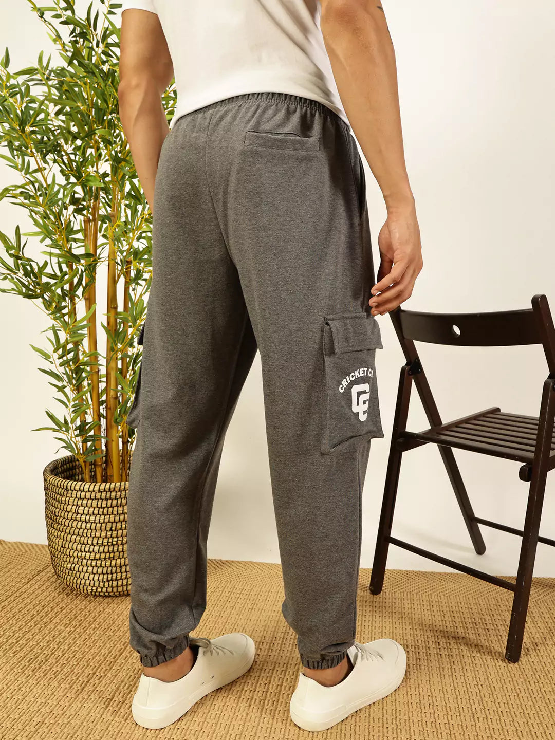 Thomas Scott Men Relaxed Fit Mid Rise Cargo Joggers