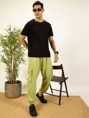 Thomas Scott Men Relaxed Fit Mid Rise Cargo Joggers