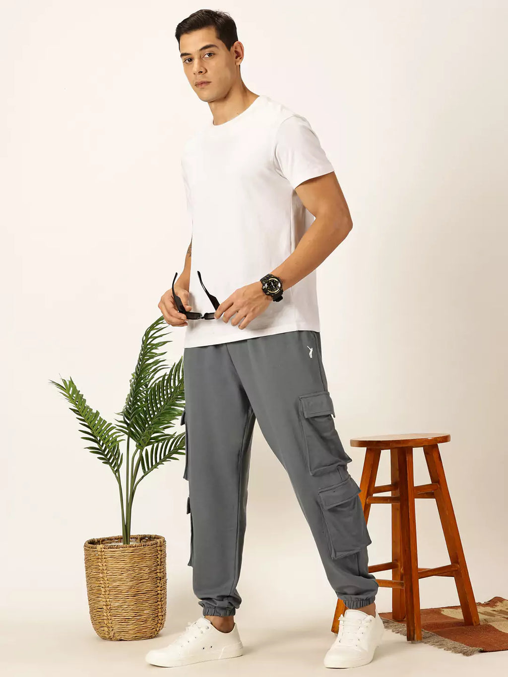 Thomas Scott Men Relaxed-Fit Joggers