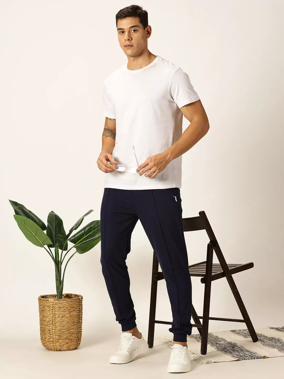 Thomas Scott Men Slim-Fit Mid Rise Joggers