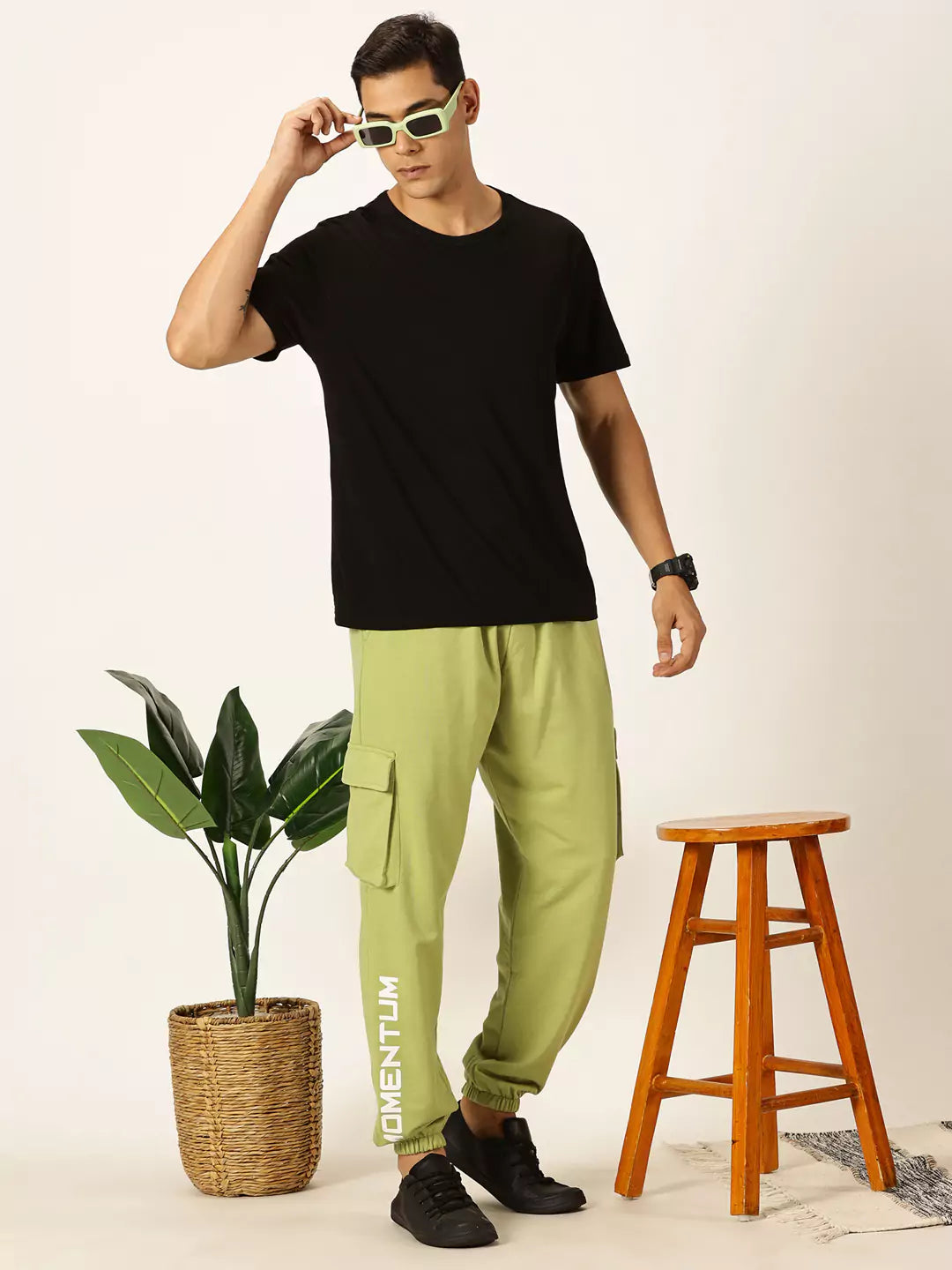 Thomas Scott Men Relaxed-Fit Joggers