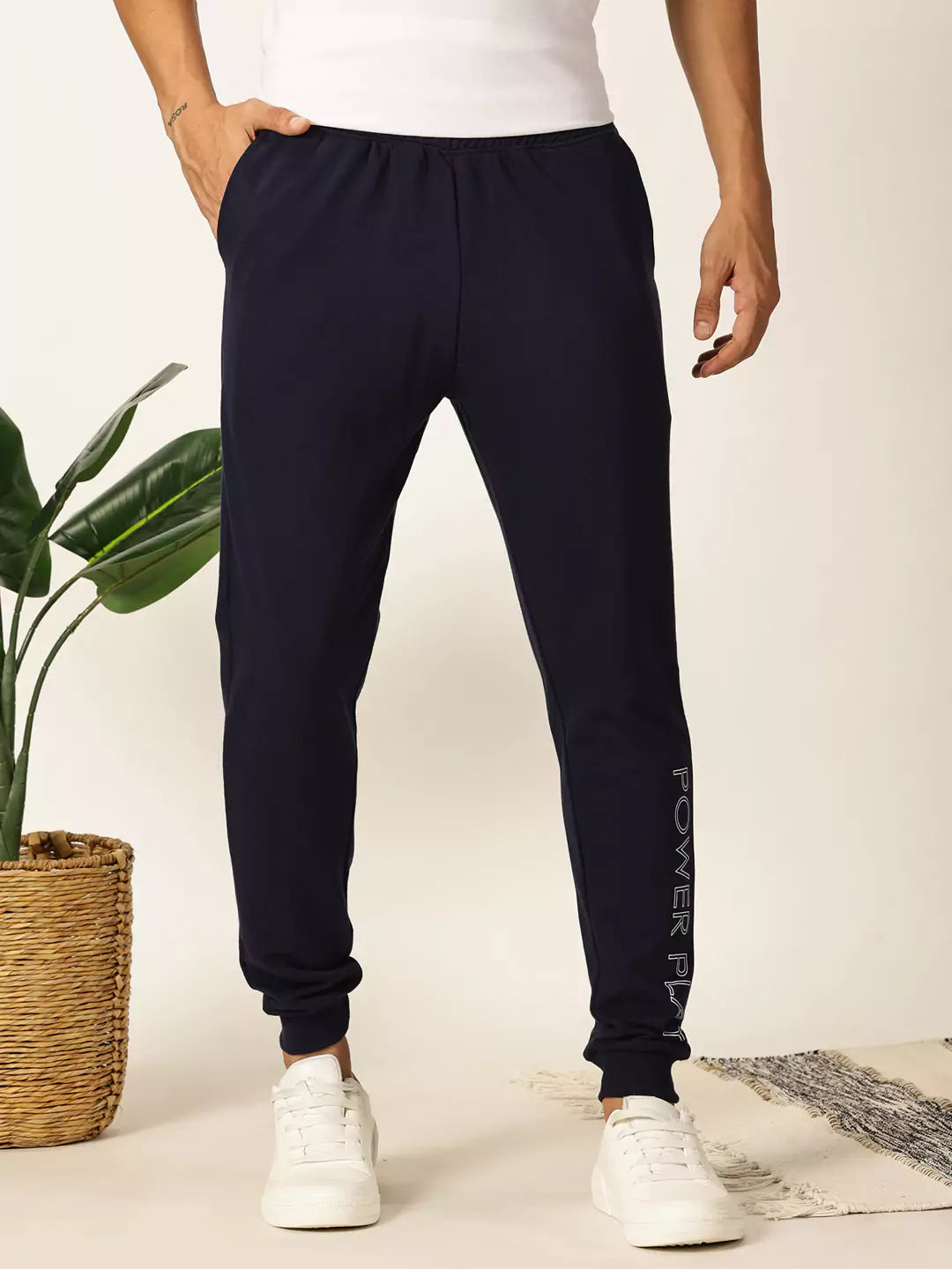 Thomas Scott Men Slim Fit Mid-Rise Joggers