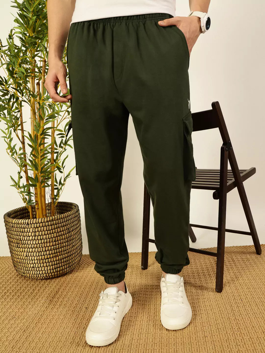 Thomas Scott Men Relaxed-Fit Joggers