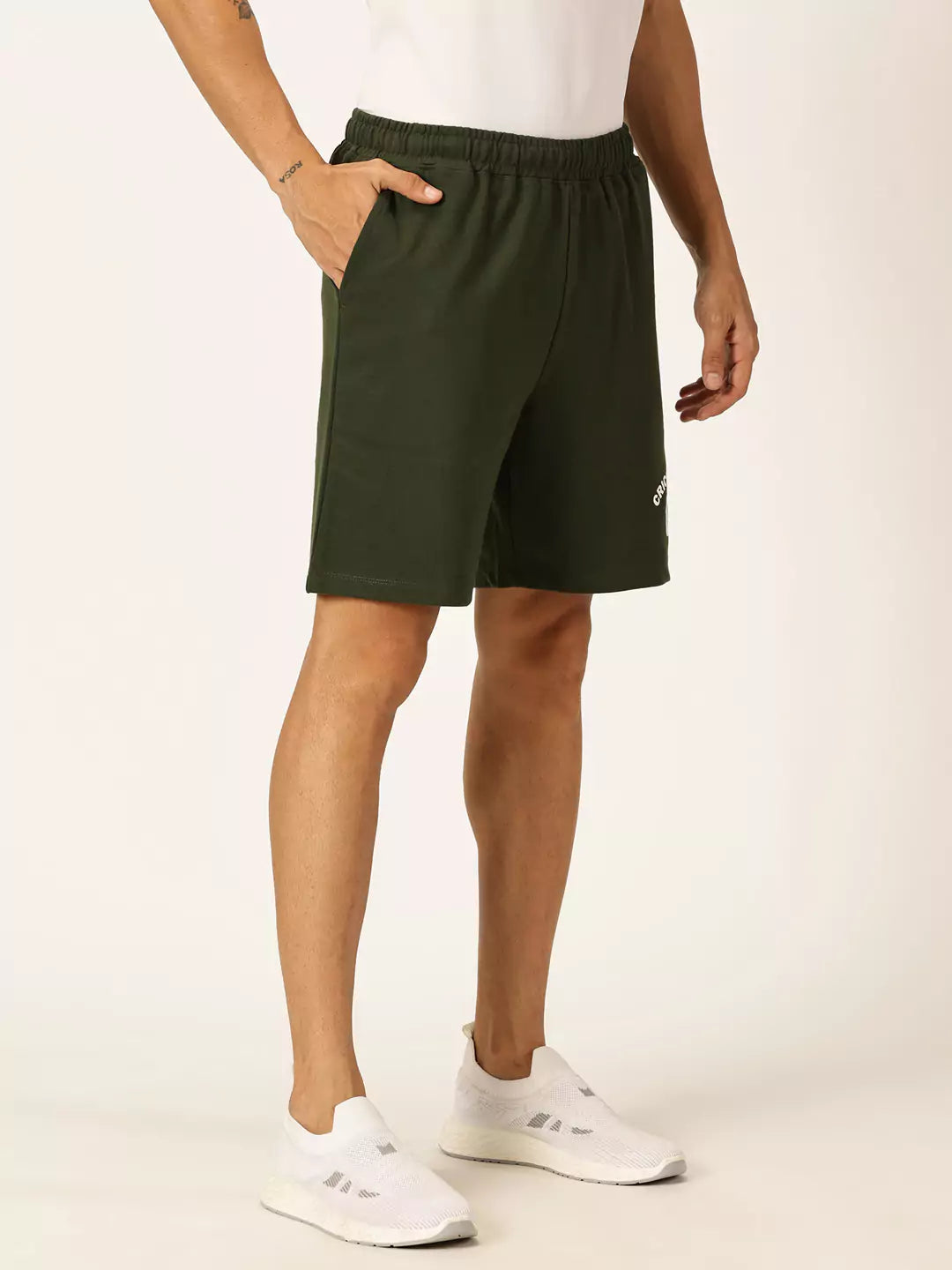 Thomas Scott Men Mid-Rise Cotton Shorts