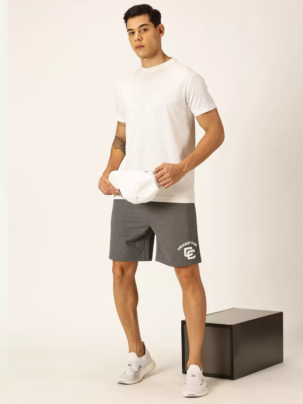 Thomas Scott Men Mid-Rise Sports Shorts