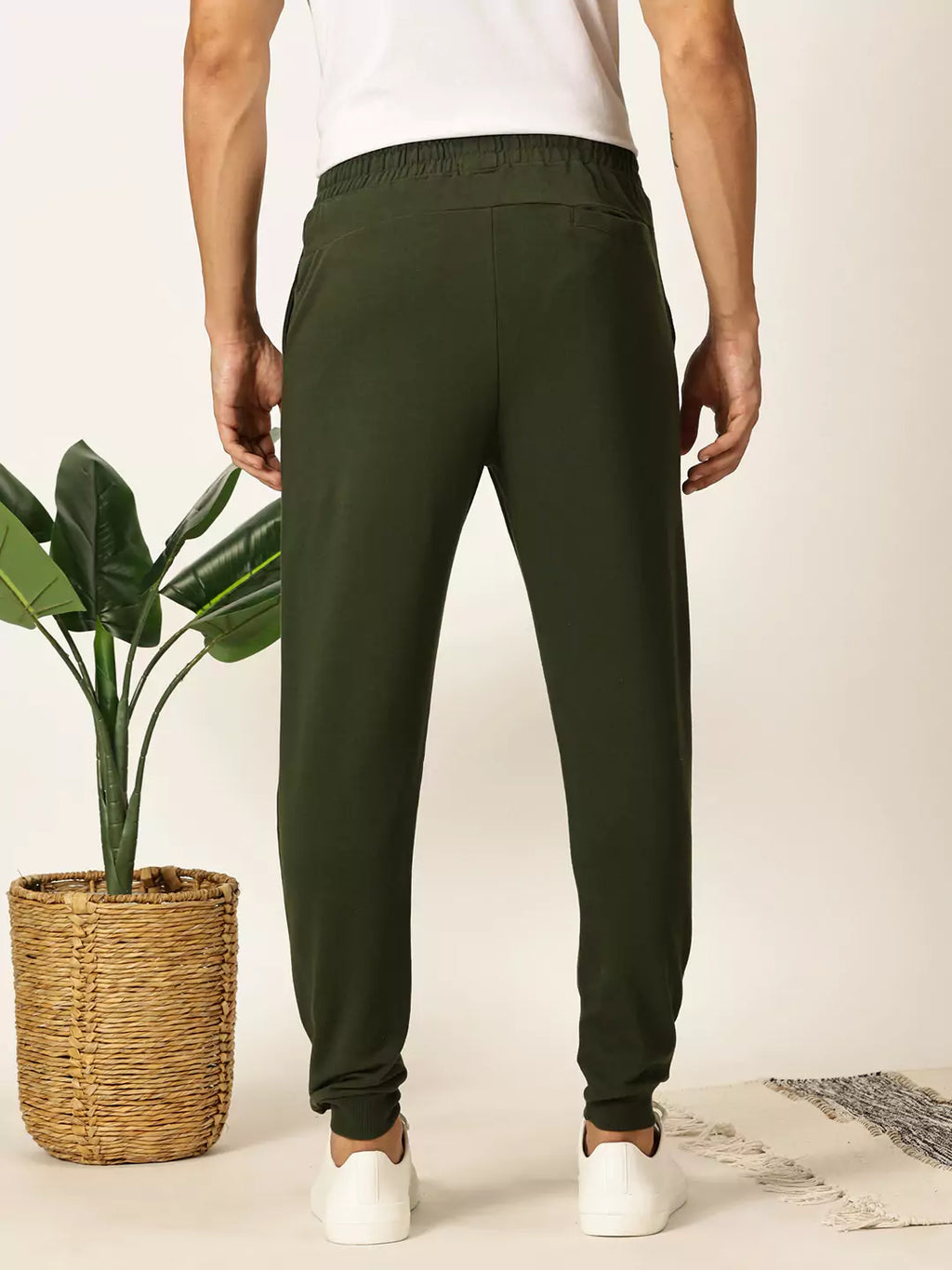 Thomas Scott Men Slim Fit Mid-Rise Joggers