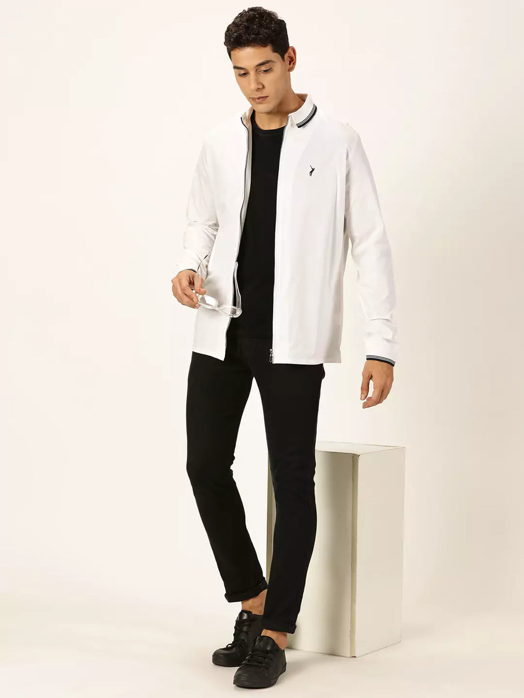 Thomas Scott Men Colourblocked Outdoor Sporty Jacket