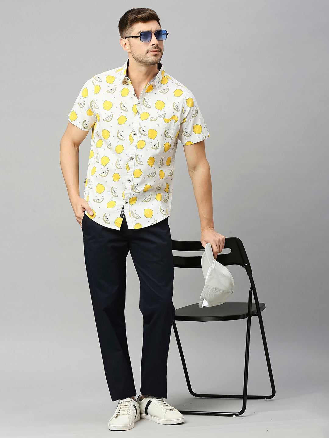 Thomas Scott Men Beige Classic Short Sleeves Slim Fit Spread Collar Conversational Printed Cotton Casual Shirt