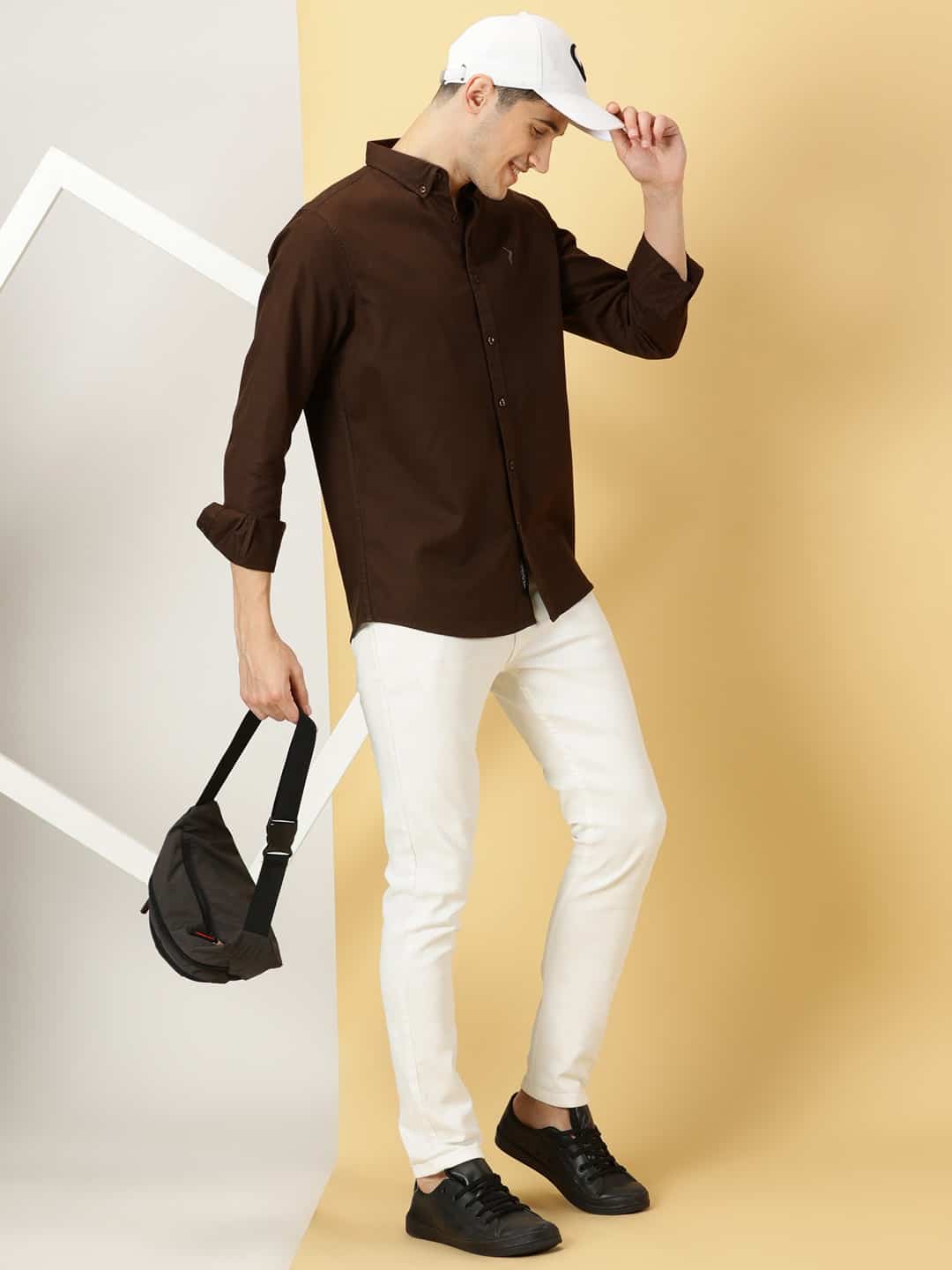 Thomas Scott Men Classic Slim Fit Button Down Collar Twill Weave Casual Shirt