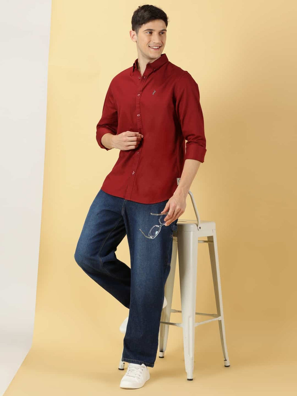 Thomas Scott Men Classic Slim Fit Button Down Collar Twill Weave Casual Shirt
