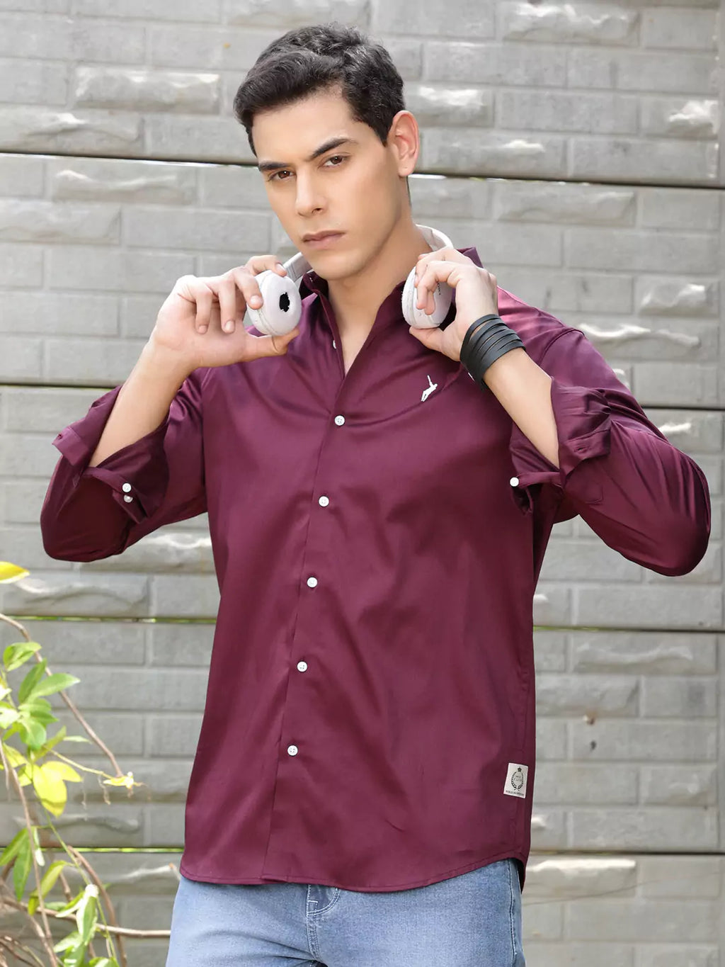 Thomas Scott Men Classic Slim Fit Spread Collar Casual Shirt