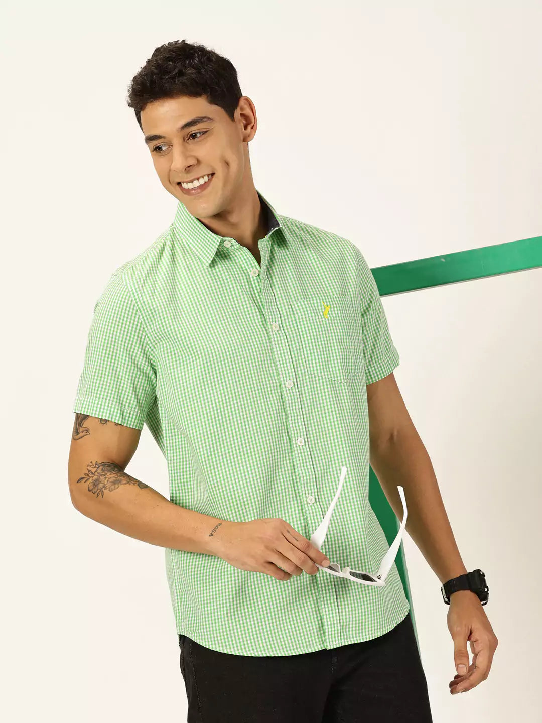 Thomas Scott Men Standard Slim Fit Checked Pure Cotton Casual Shirt
