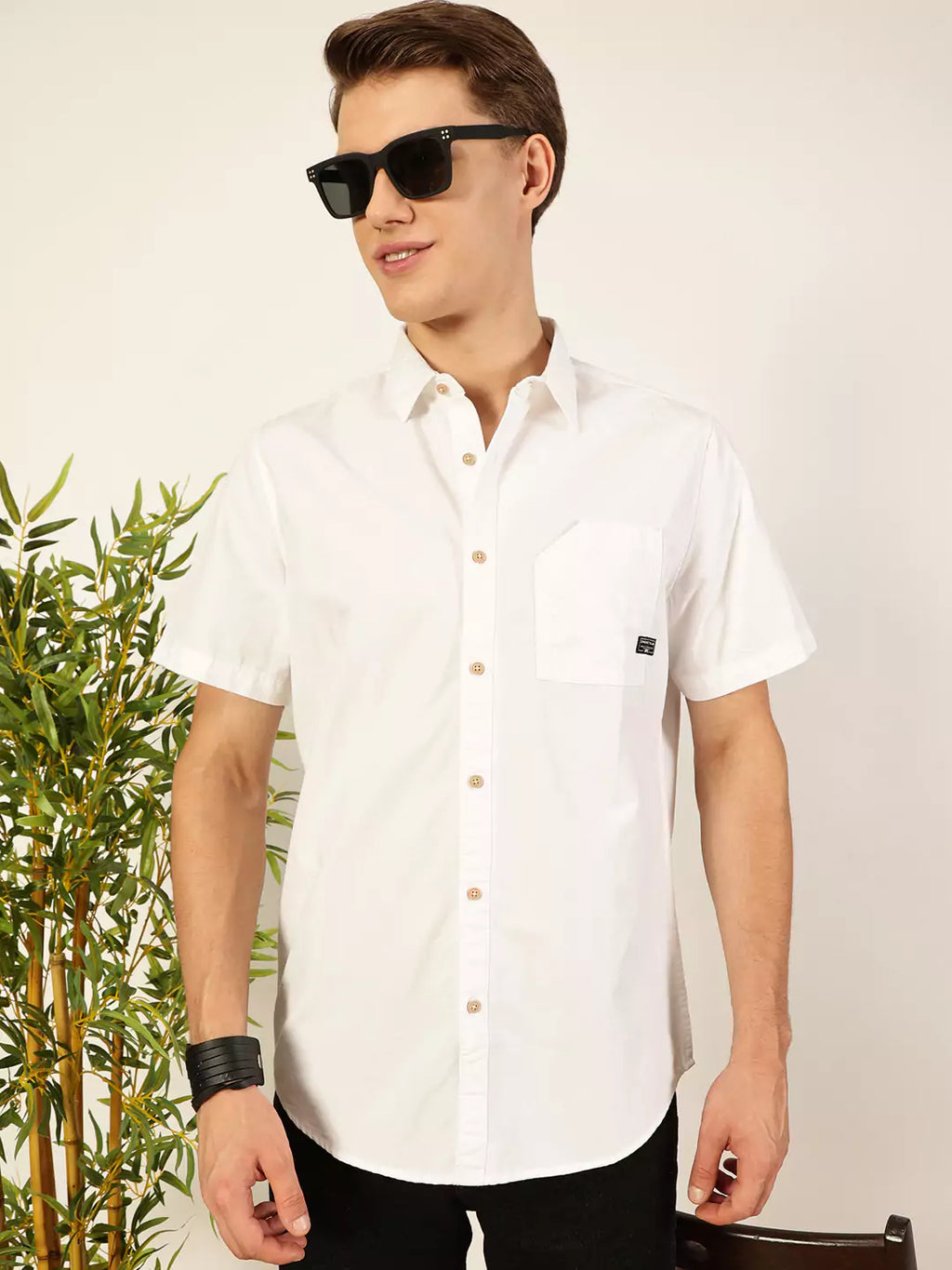 Thomas Scott Men Premium Cutaway Collar Solid Cotton Slim Fit Casual Shirt