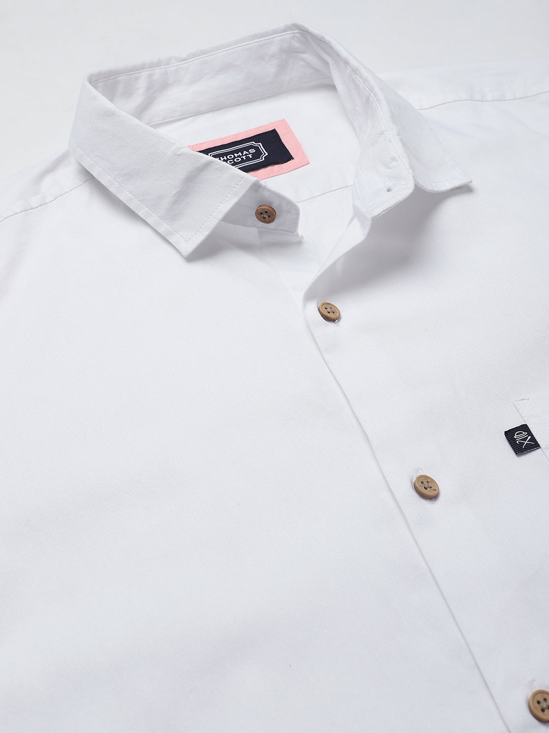 Thomas Scott Men White Slim Fit Short Sleeves Spread Collar Cotton Casual Shirt