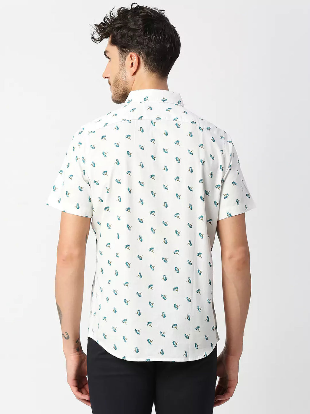 Thomas Scott Men White Slim Fit Printed Pure Cotton Casual Shirt